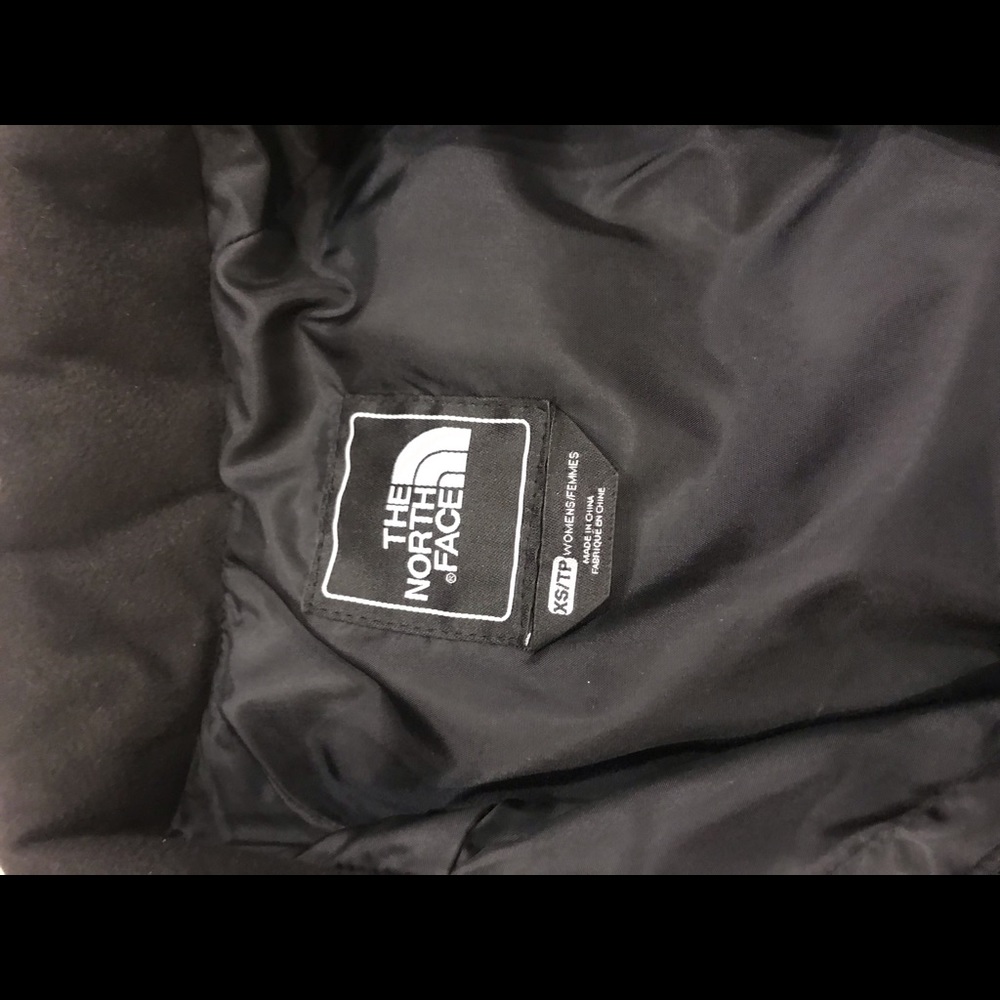 NORTH FACE🖤🖤 - Picture 3 of 4